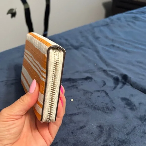 Coach Woven Orange and White Wallet - Picture 4 of 8
